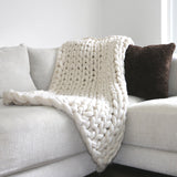 Grand jeté de tricot en grosses mailles – Fait de laine mérinos 100% hypoallergénique- Ivoire