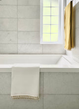 Drap de bain gaufré surdimensionné à pampilles - 100% coton biologique - Blanc