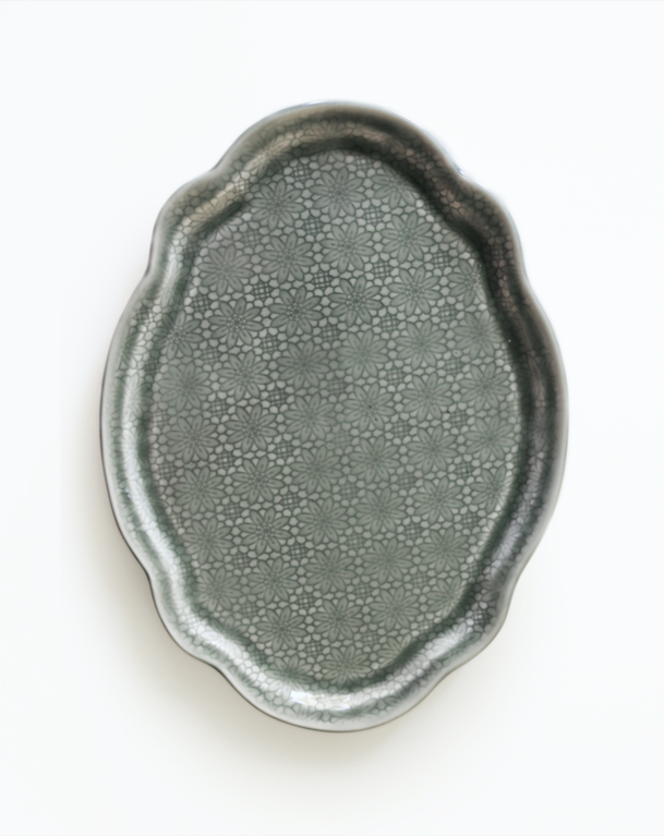 Plat de service de forme ovale, en porcelaine à motif floral de taille moyenne - Gris
