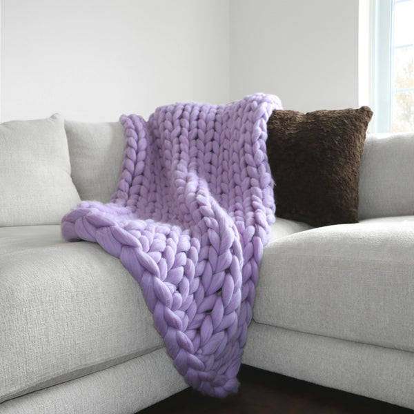Grand jeté de tricot en grosses mailles – Fait de laine mérinos 100% hypoallergénique- Lavande